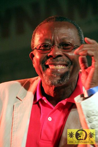 The Tennors (Jam) and The Magic Touch 18. This Is Ska Festival - Wasserburg, Rosslau 28. Juni 2014 (36).JPG